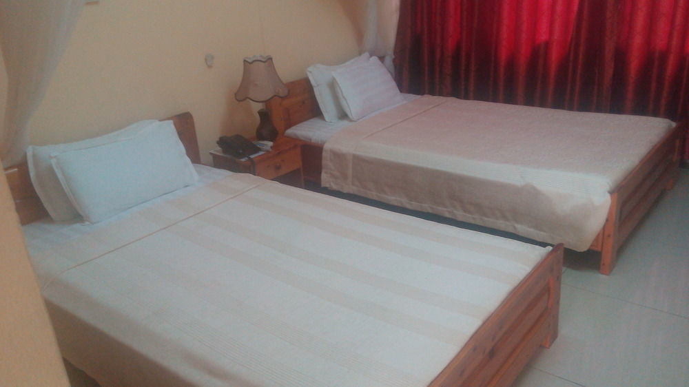 King'S Conference Centre Hotell Bujumbura Exteriör bild