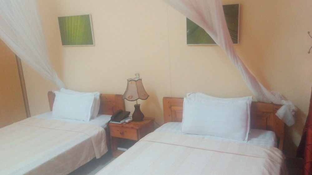 King'S Conference Centre Hotell Bujumbura Exteriör bild